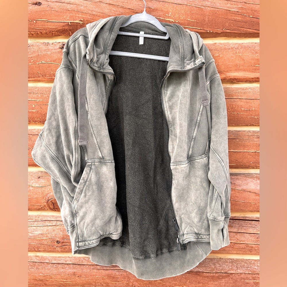 NWOT Free People Movement oversized hoodie small